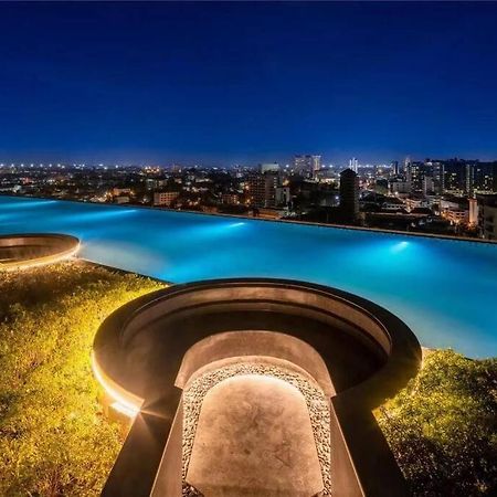 Modern Style Room With Sky Pool 古城边天际泳池公寓 Chiang Mai Exterior photo